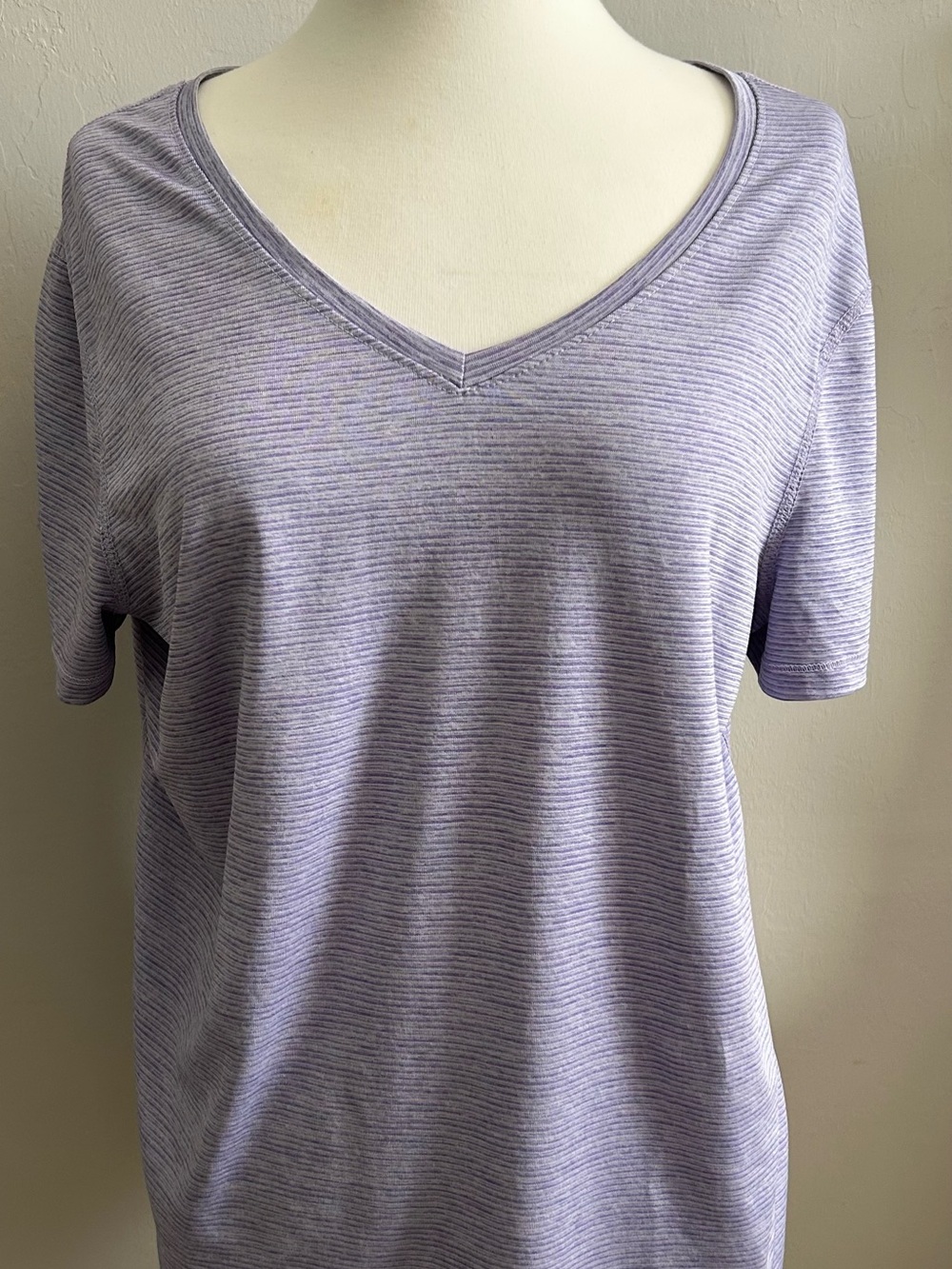 Athletic Works Women's Sz XL Lavender Stretch Workout Yoga Activewear T-Shirt